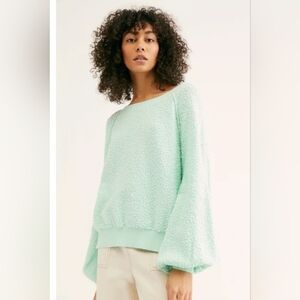Free People Light Green Textured Sweater EUC XS - Oversized - PTP 24
